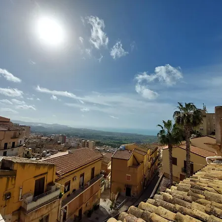 Zefiro Guest house 3*