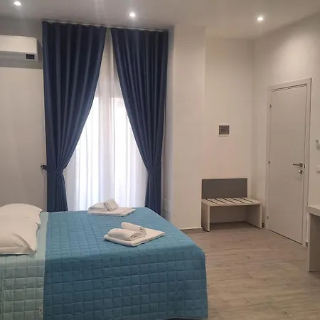 Guest house Zefiro Rooms